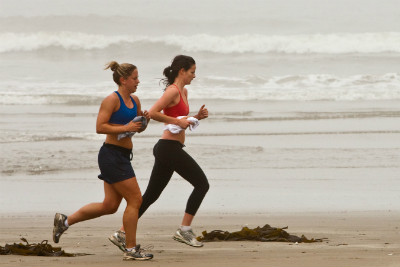women running