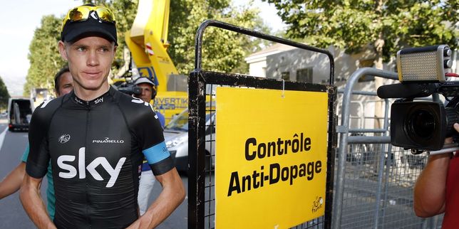3449578_3_3931_chris-froome-se-presente-au-controle-a_82c34bdab8be9db4f5e121abcf919fce